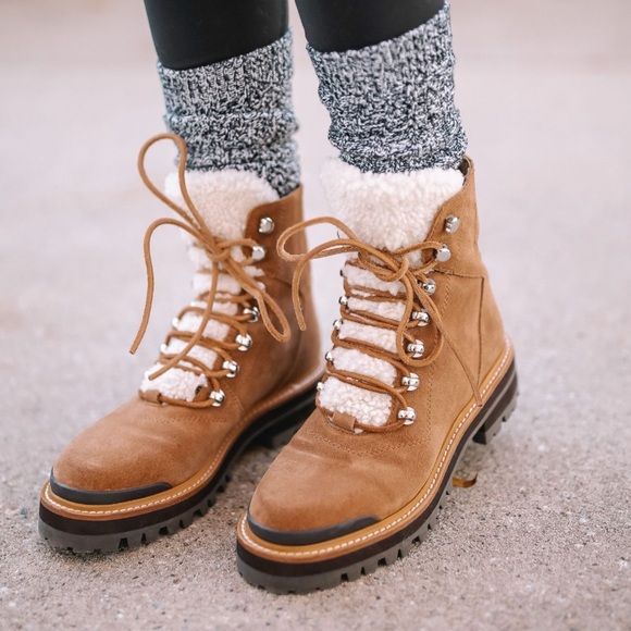 🌸MARC FISHER🌸 Izzie Lugsole Ankle Boots Size: 6M - Picture 2 of 12